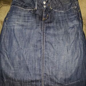 Banana republic stretch denim skirt